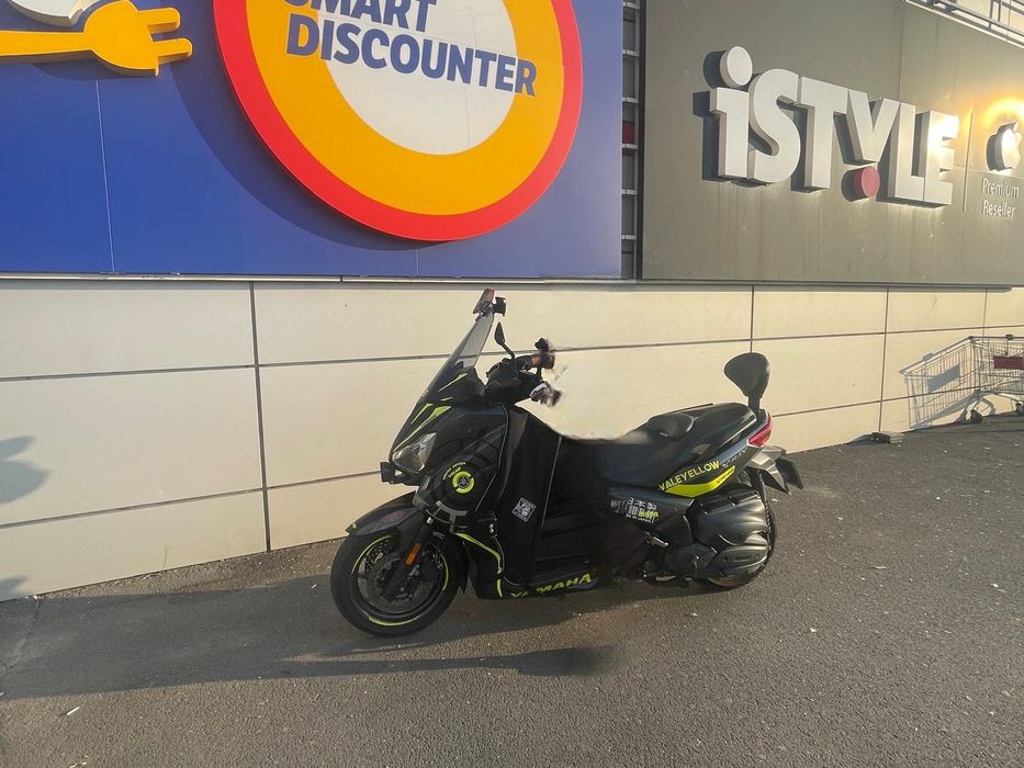 Yamaha x max 400