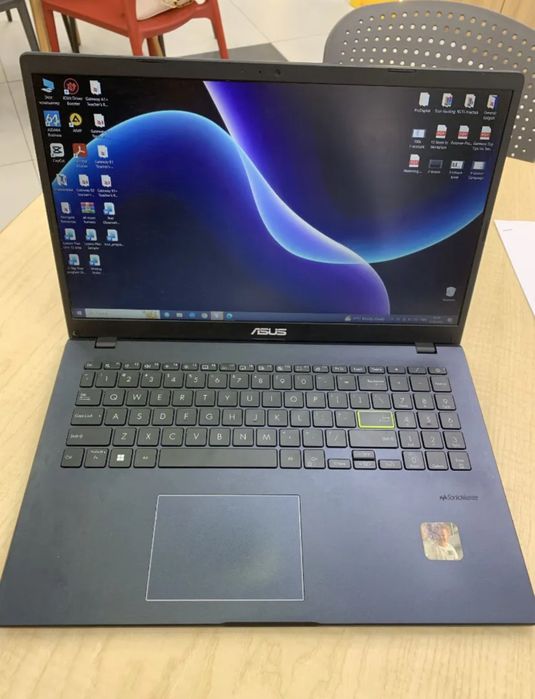 Asus  8/256 Arzon narxda