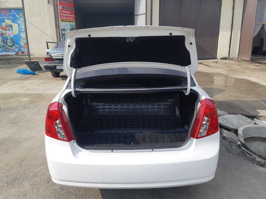 Ассалому алайкум ласетти 2 пазитсия сотилади