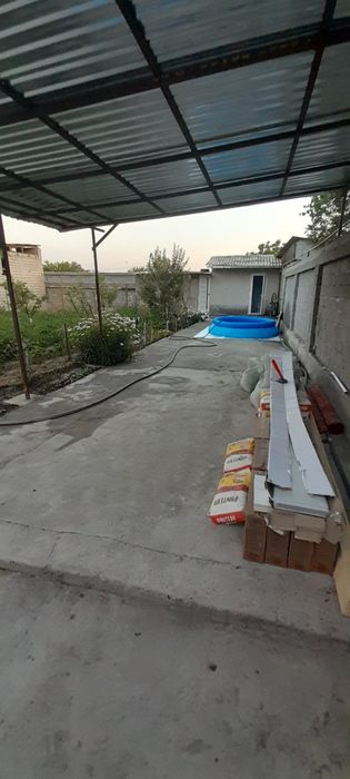 Продаёт загородный дом