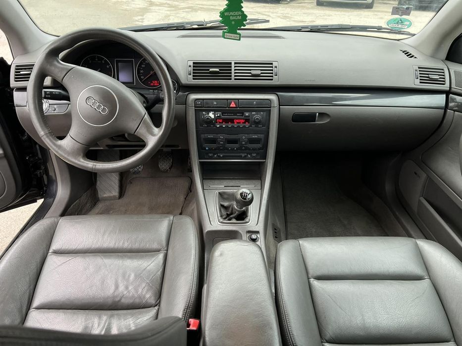 Audi A4 B6 2.0 131hp .Комби.Нов внос