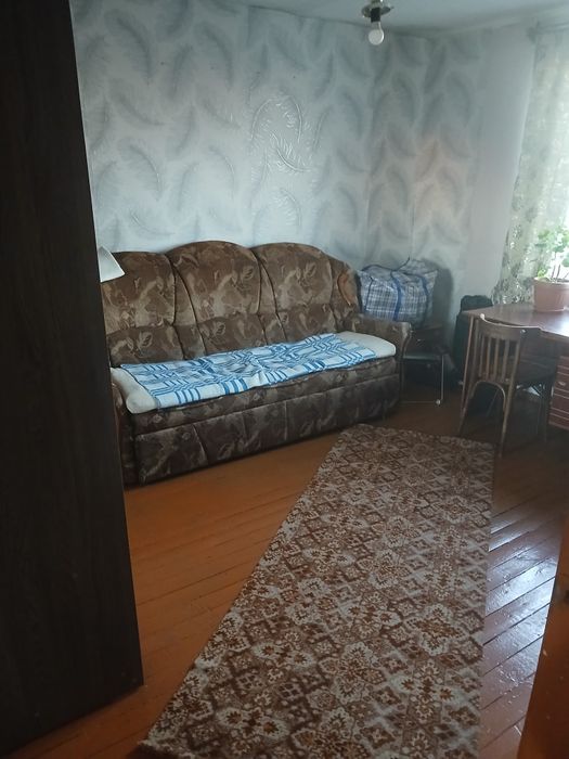 Продам 4-х комнатную квартиру