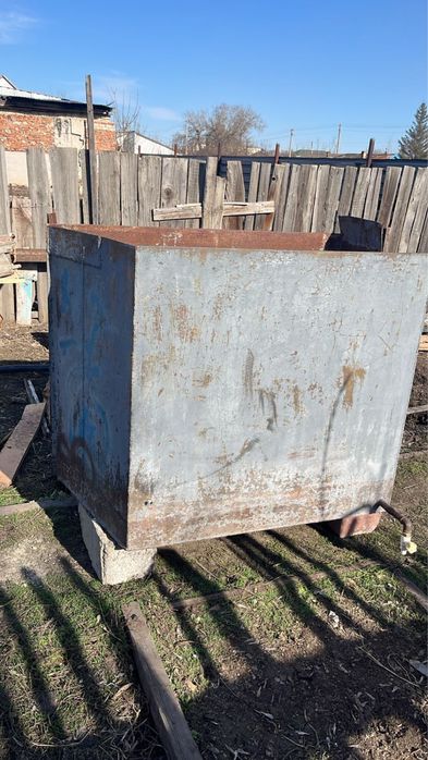 Продам железный бак