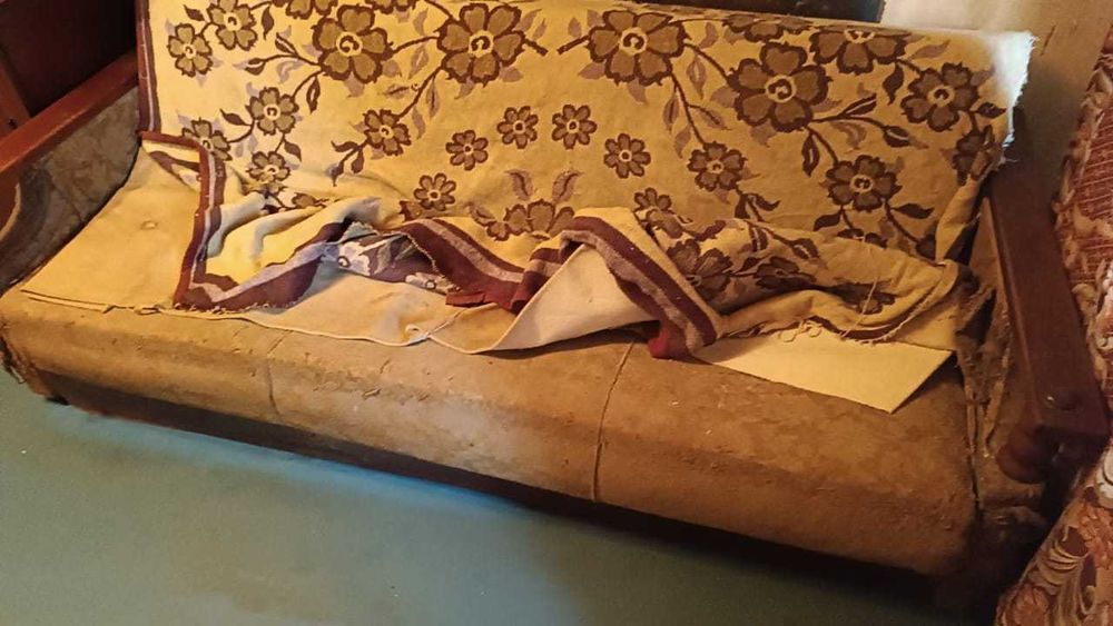 Продаю раскладной диван