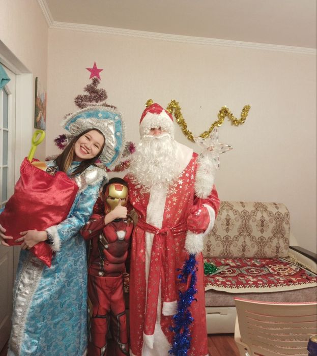 Дед Мороз и Снегурочка