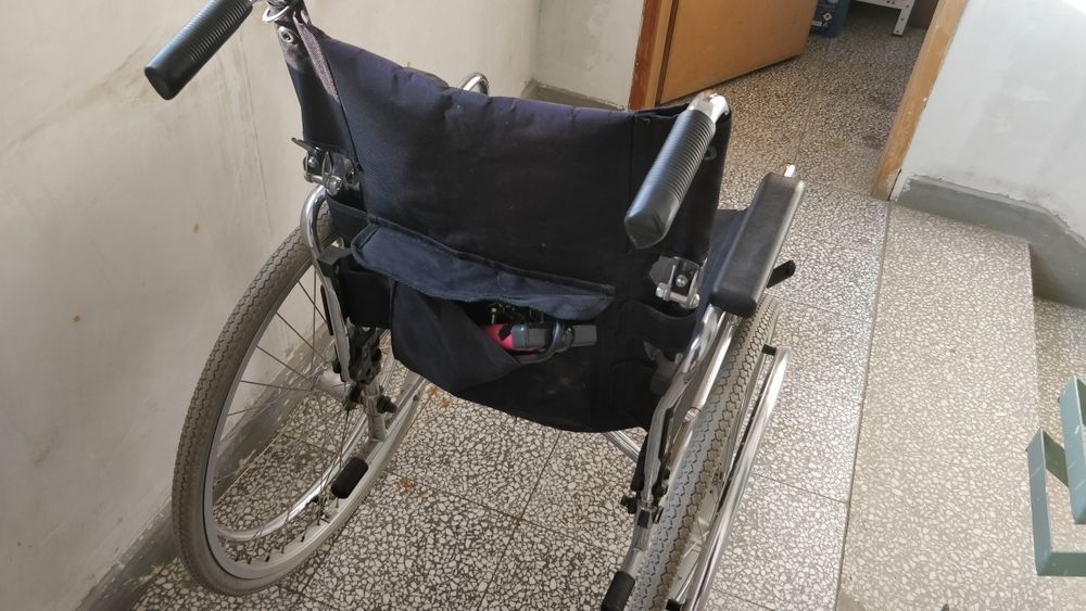 Инвалидна количка