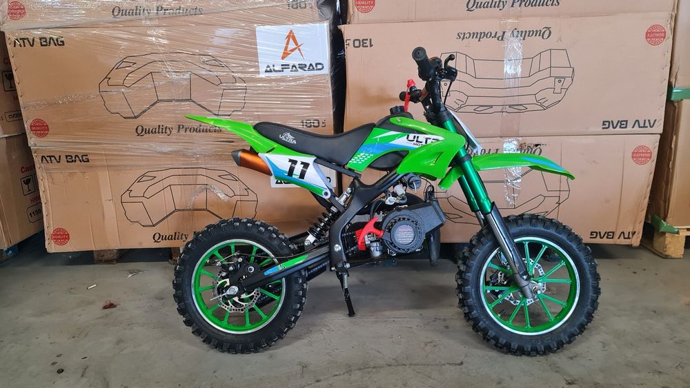 Cross jucarie pentru copii cu motor 49cc in 2 timpi Nou din Germania