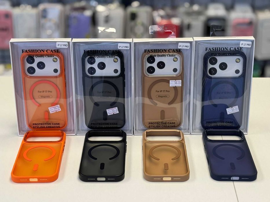Husa cu MagSafe Fumurie , folie, cablu, incarcator iPhone 17 Pro