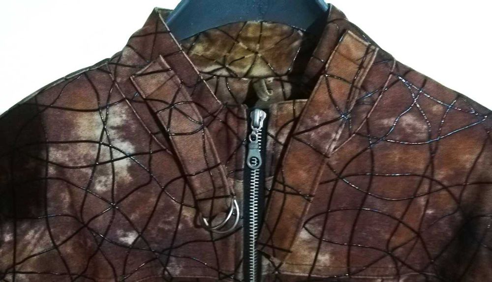 Дамско велурено яке