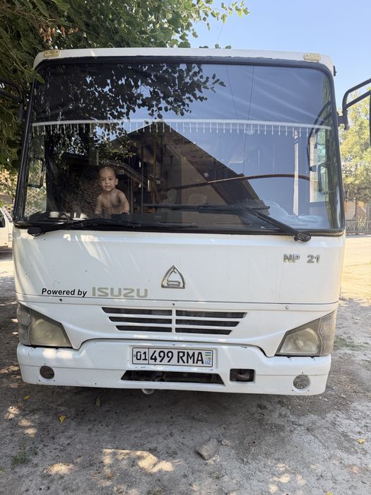 Исузу автобус кабина сотилади