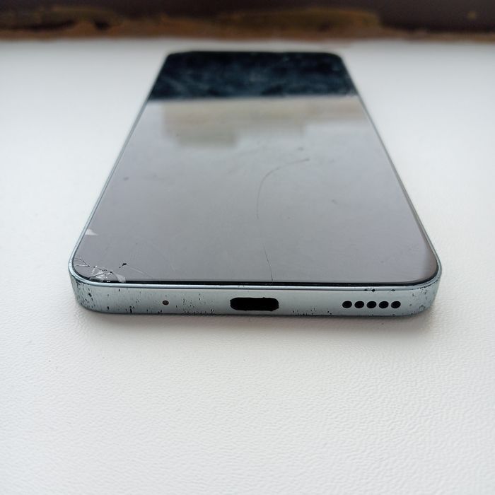 Honor 90 lite 8/256 и техно Самсунг