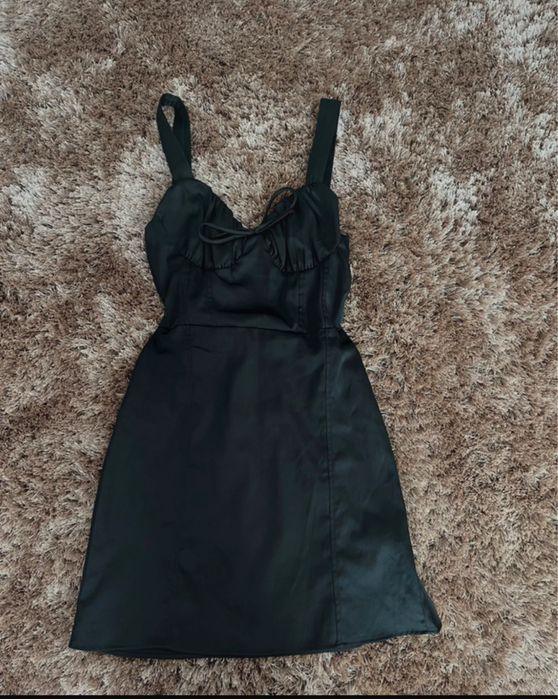 Rochie satin Bershka
