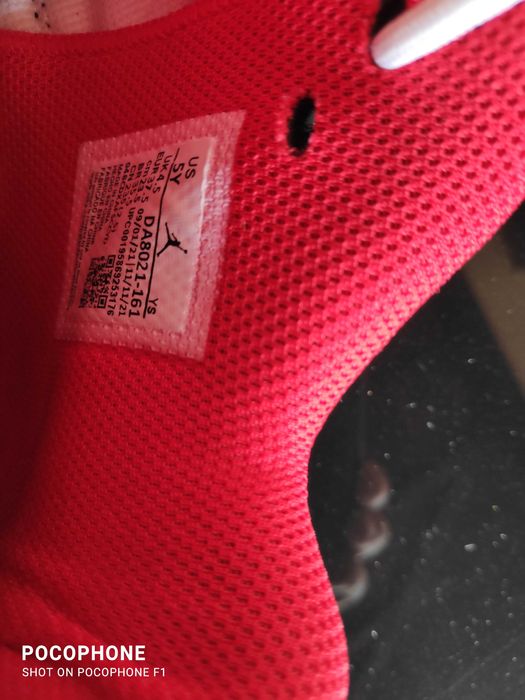 Nike Jordan max aura3  37.5