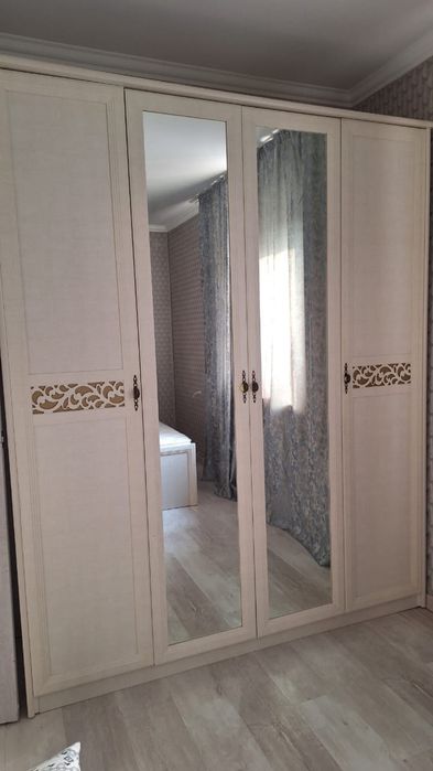 Продам кровать  и шкаф