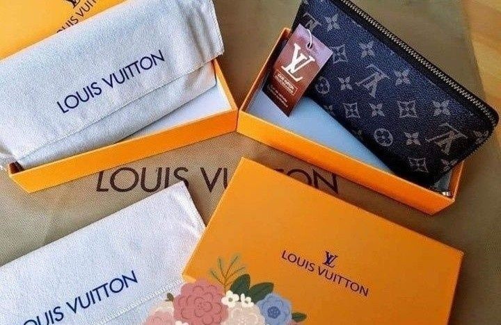 Geanta piele naturala LV Pochette Metis+portofel,cutie,certificat,card,saculet, etichetă incluse