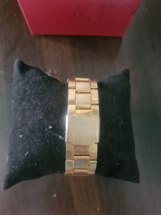 Ceas dama 50 lei