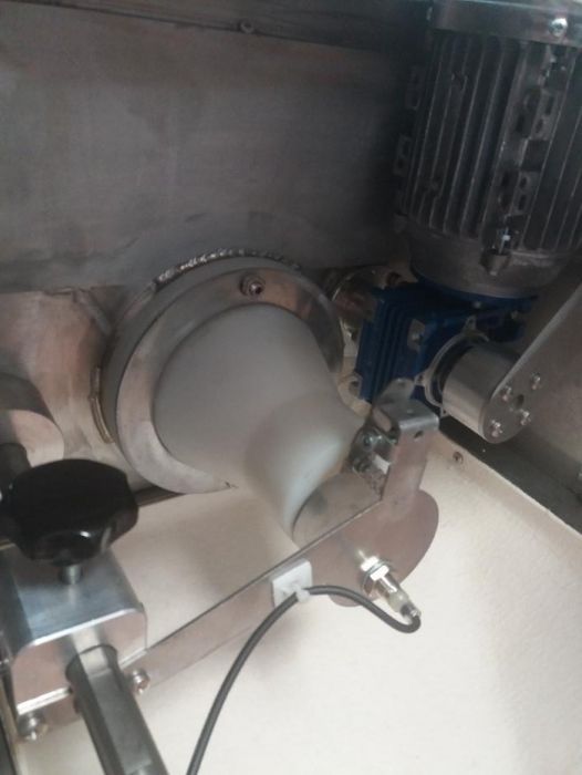 Тестоделител 300