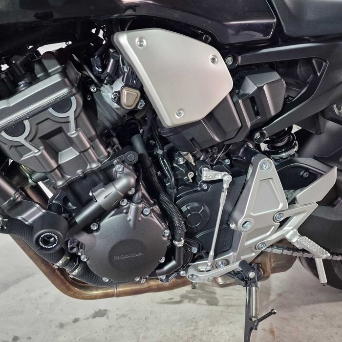 Motocicleta Honda CB 1000 R ABS | H00529 | motomus.ro
