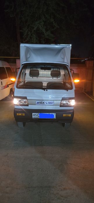 Labo furgon sotiladi