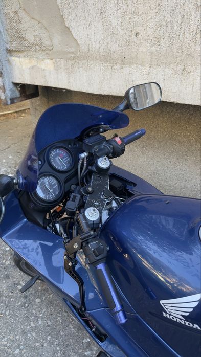 Honda CBR F2 600