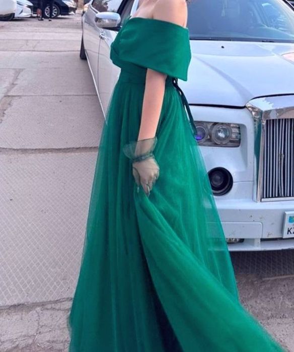 Платье вечернее коктейльное нарядное