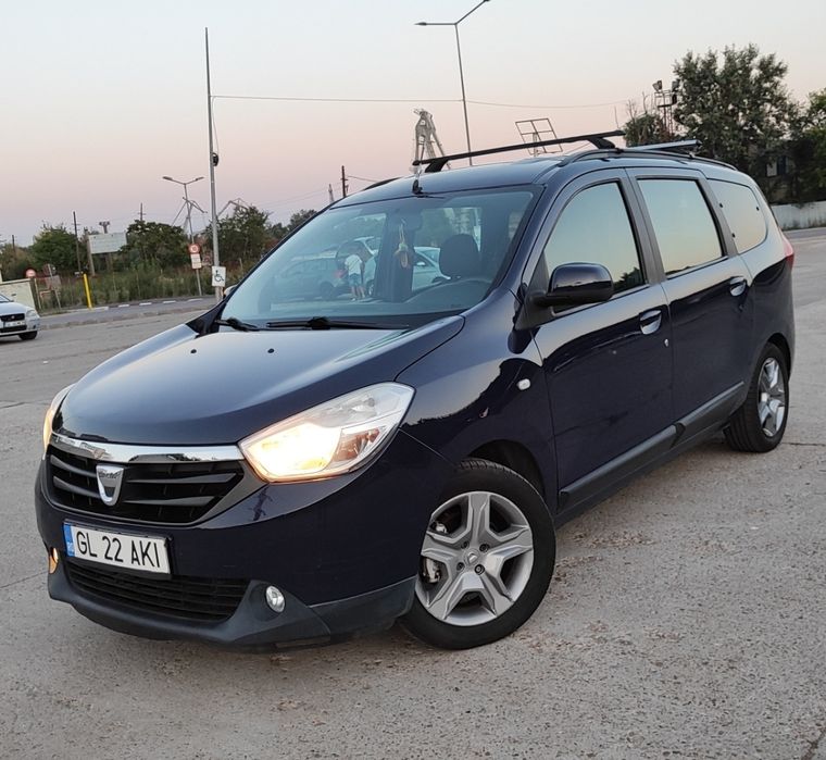 Dacia Lodgy/ MCV diesel 1,5 dci 110cp,7 locuri import recent