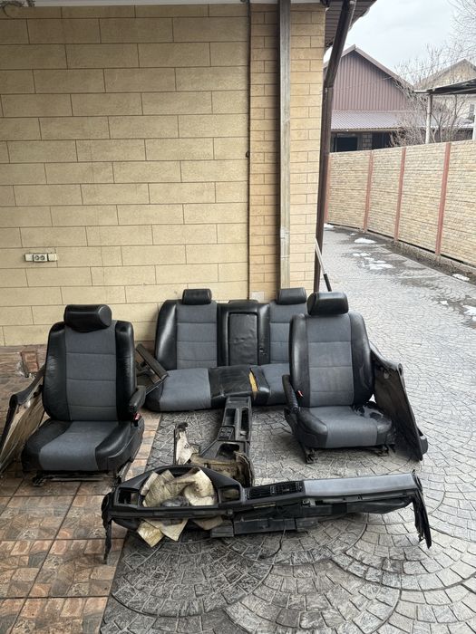 Продам полный салон на бмв е34