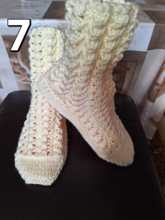 Плетени дамски чорапи