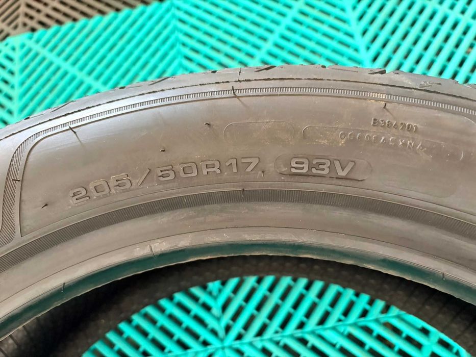 Set anvelope noi vara 205 50 R17 93V Good Year Efficient Grip Performance 2 dot 2524