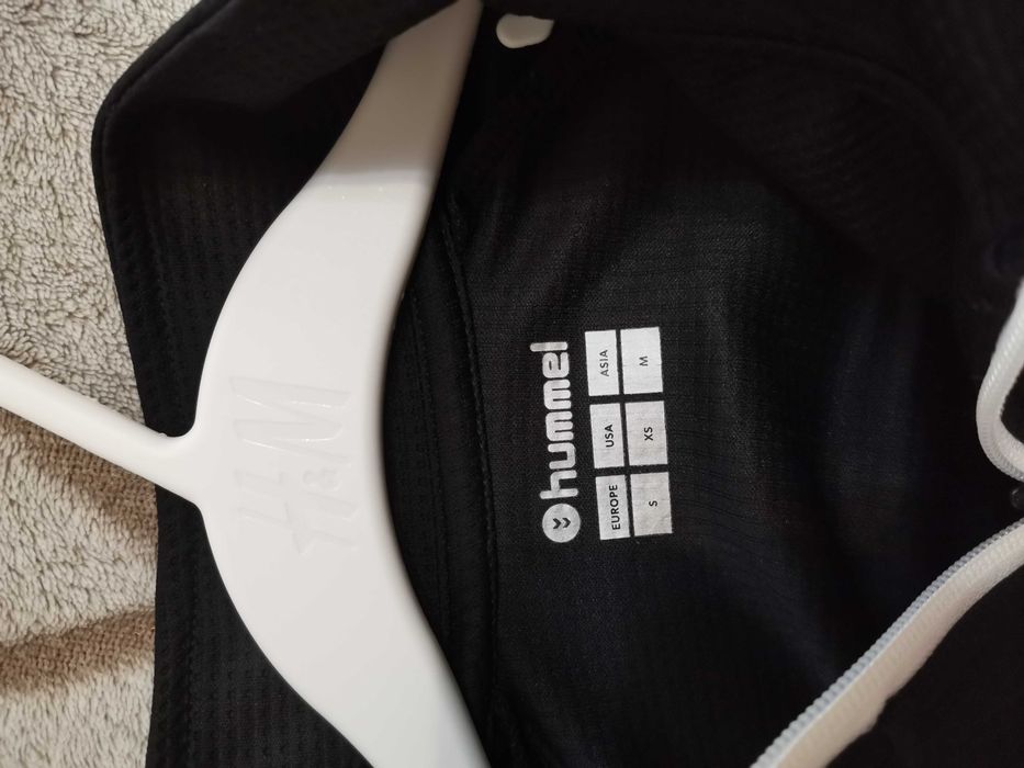 Яке Hummel Autentic Micro Jacket