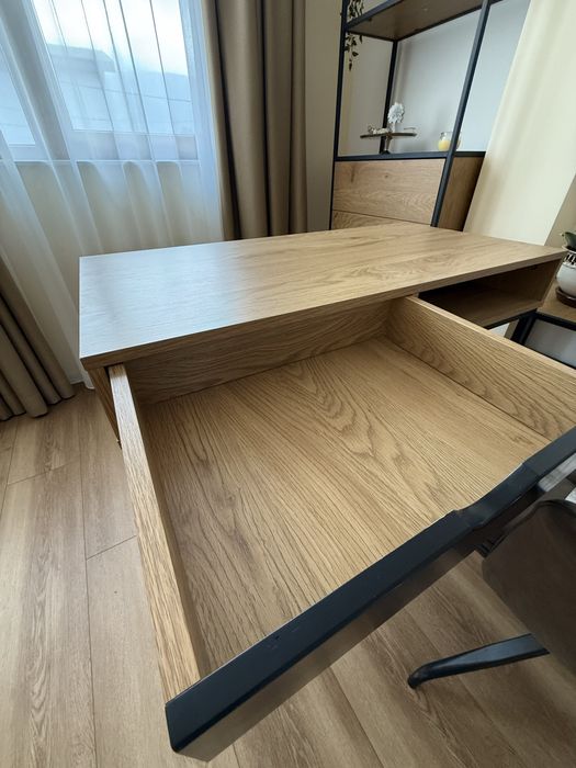 Бюро 48х95 , 1 чекмедже, цвят топъл дъб / черен