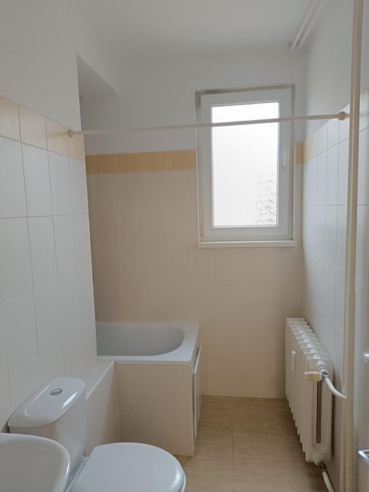 Дава се под наем Двустаен апартамент в София, Изток - 80 кв.м за 525 € - Снимка #3