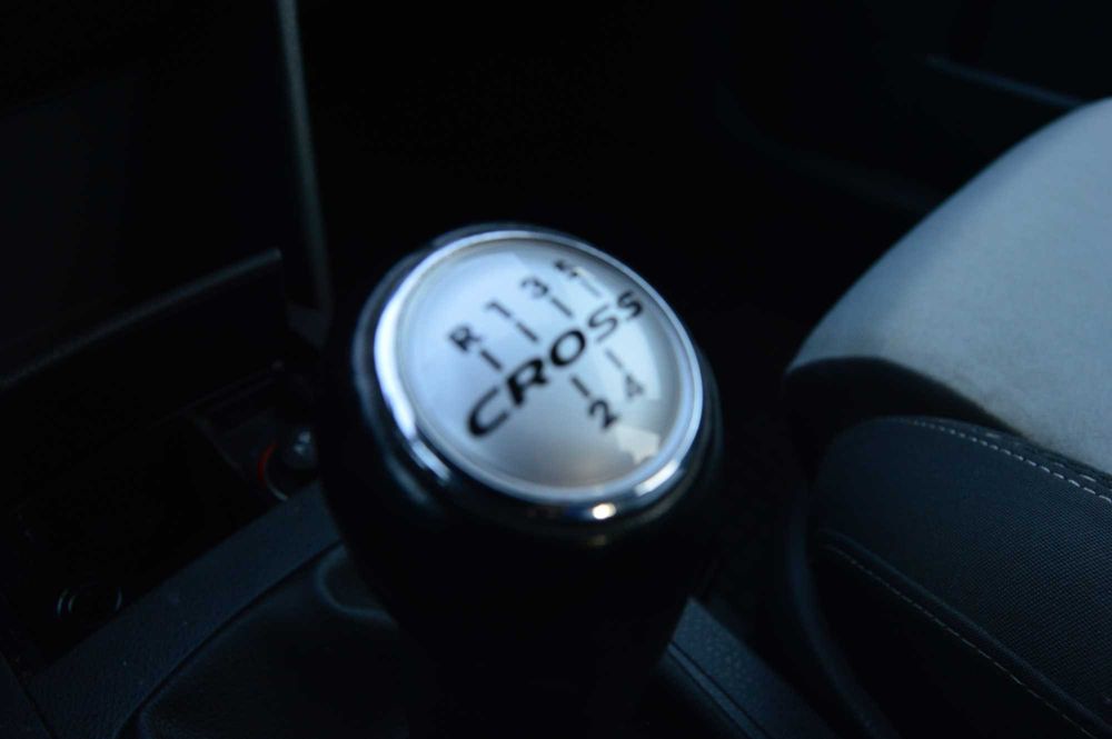 Volkswagen POLO # ed C R O S S # proprietar# jante 17#climatronic