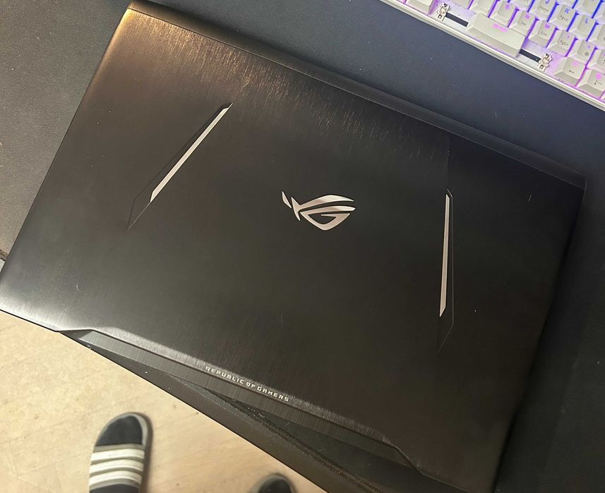 Laptop Asus ROG + Cooler DeepCool
