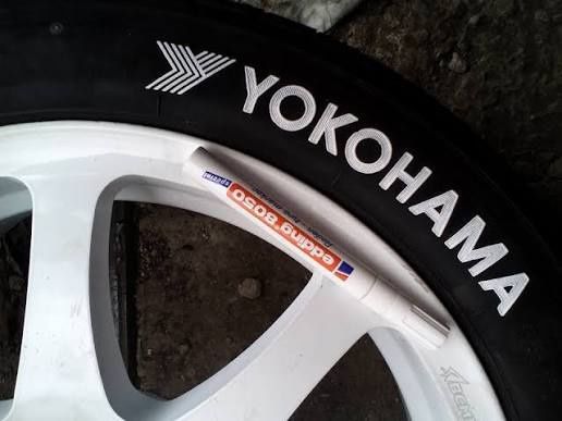 Маркер для шин  влагостойкий