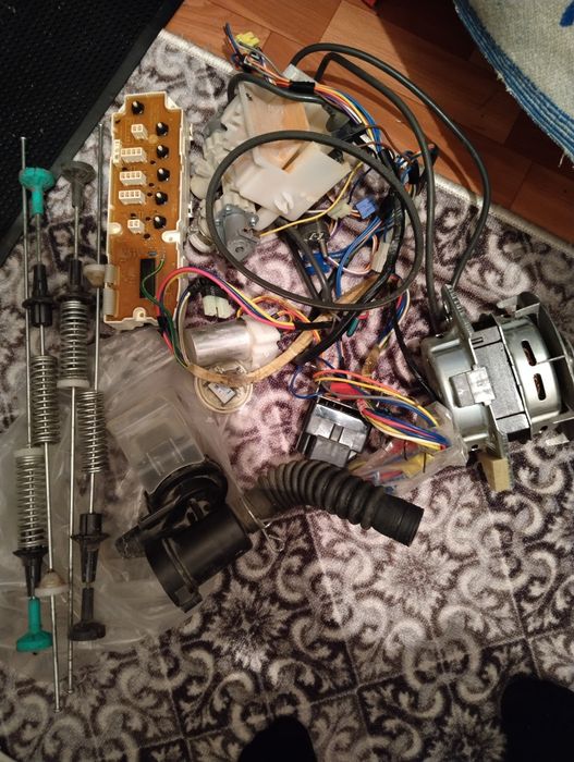 Запчасти на стиралную машину