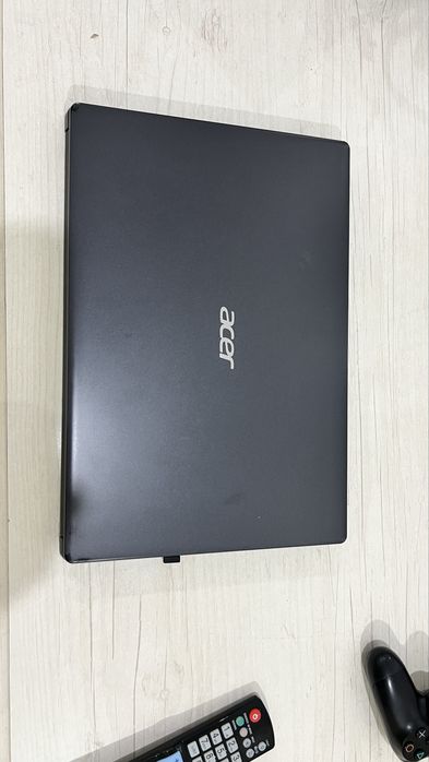 Ноутбук acer aspire 3