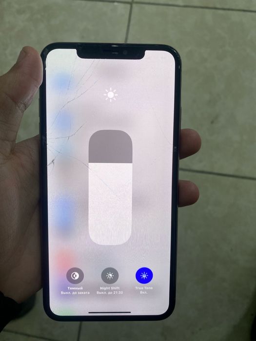 Продам iPhone Xs Max