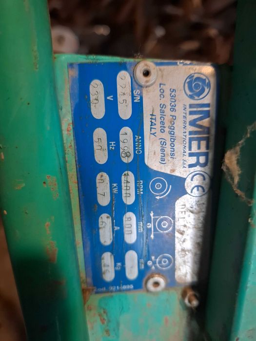 Elicopter finisat beton monofazat