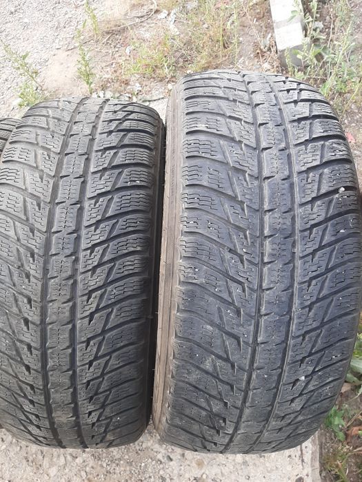 Продам шины 235/60/16 нокиа бриджистон
