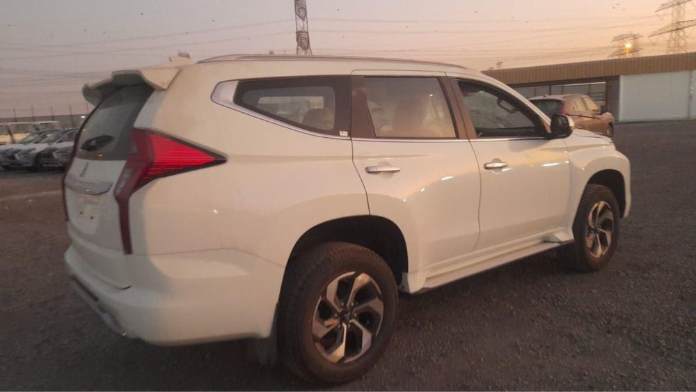 Митсибиши монтеро