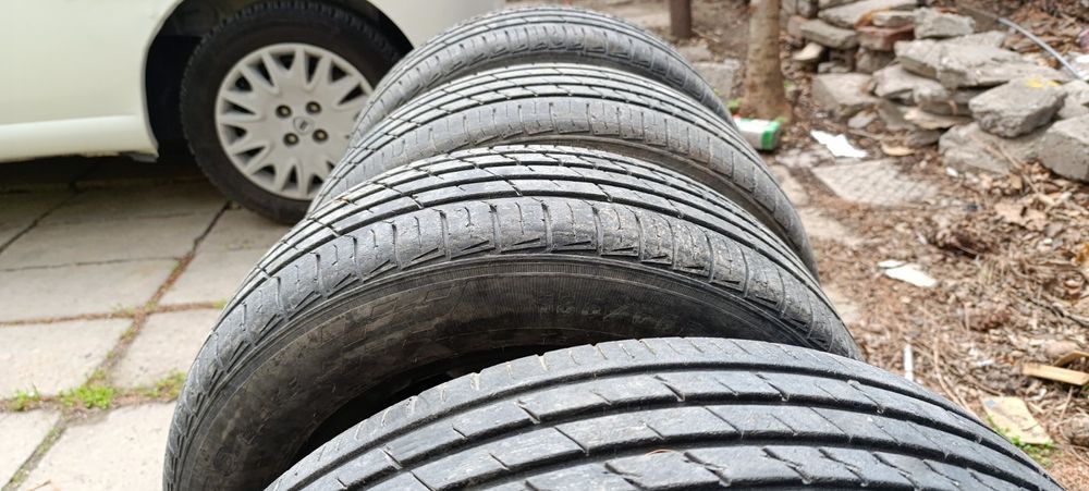 Последна цена!! Цена за 4 бр.Летни Гуми 185/65/15