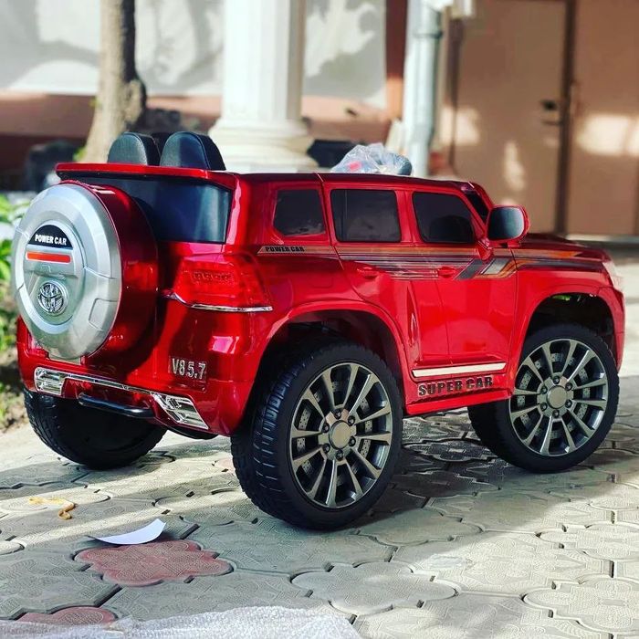 Toyota Land Cruiser 200 детская машина с пультом электромобиль