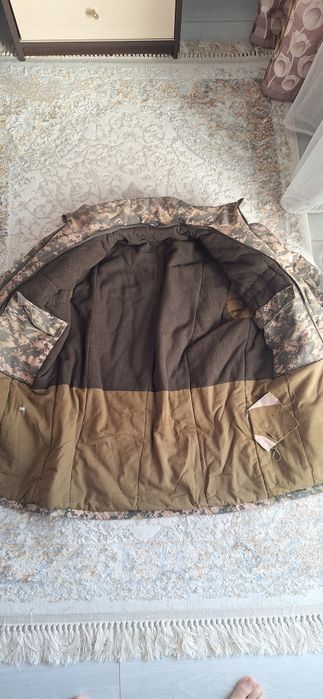 Продам бушлат с шапкой