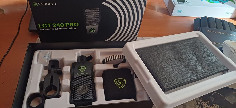 Конденсаторный микрофон Lewitt LCT 240 Pro