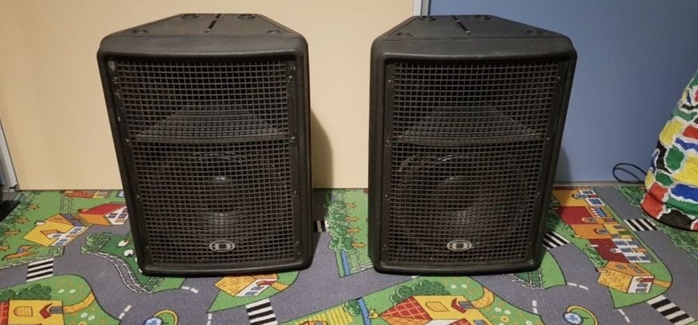 Boxe Dynacord D 12 ca si RCF Mackie FBT Behringer Nexo Yamaha QSC