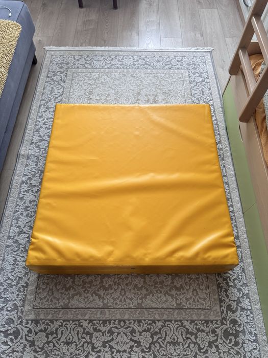 Продам мат спортивный