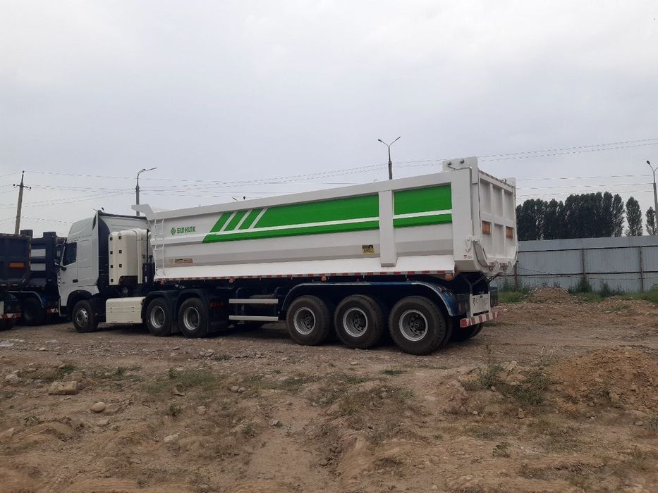 Howo  A7 Тягач SINOTRUK 2024