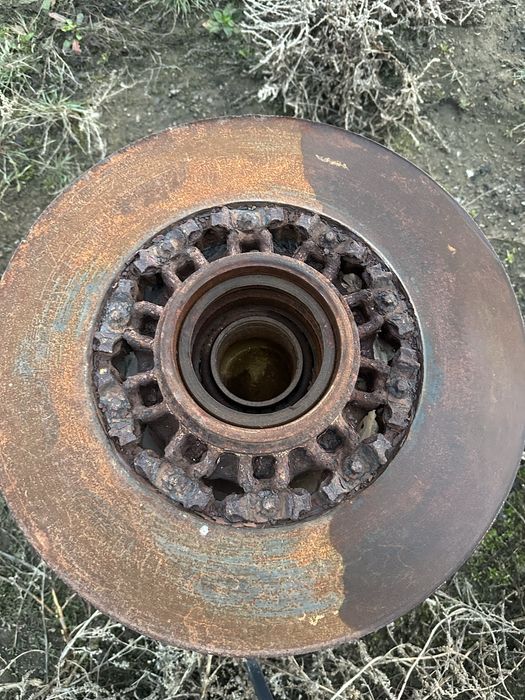 Передный  Ступица Daf 105 б/у