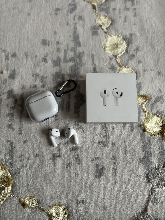 Airpods 4 оригинал